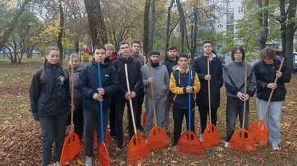 Студенты БГУИР приняли участие в благоустройстве территории Советского района г.Минска
